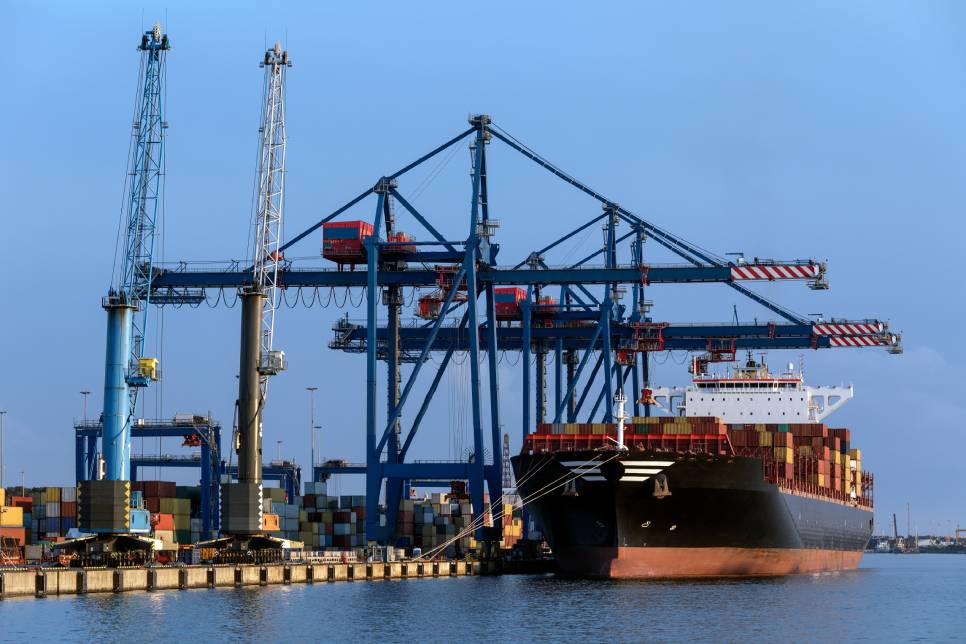 Principales puertos de India para importar mercancías a España